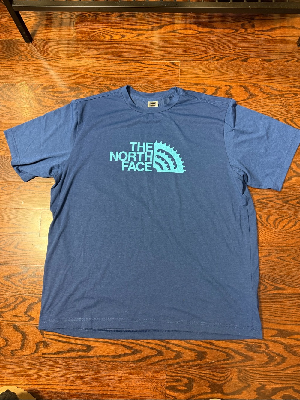 The North Face T Shirt Mens Blue Green Vapour Wick Mountain Outdoor Top XL
